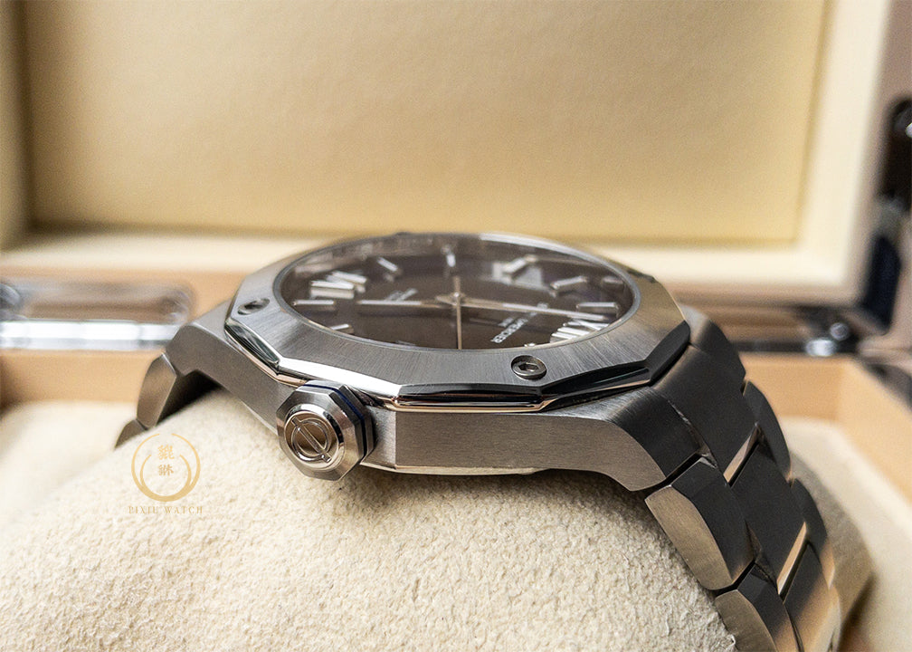 Baume & Mercier Riviera 10616