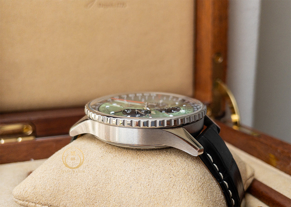 Breitling Navitimer B01 Green