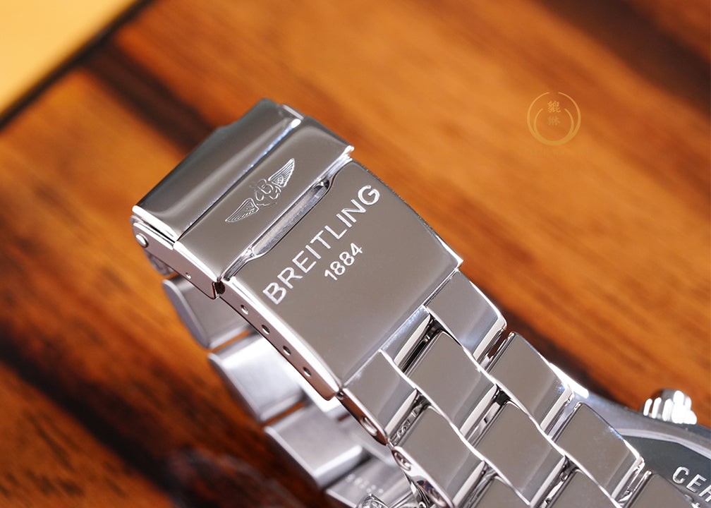 Breitling Superocean Chrono