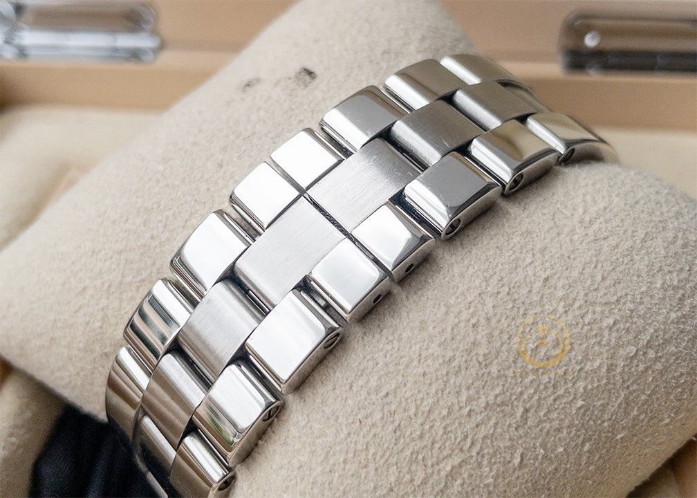 Cartier Roadster 2510 Black Dial