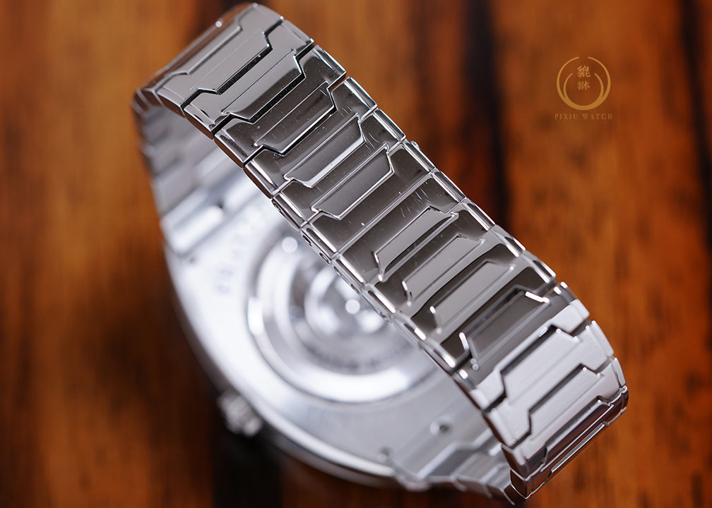 Franck Muller Vanguard Slim Vintage Silver Dial