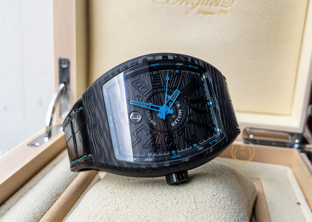 Franck Muller Vanguard V 45 黑色碳纖維腕錶