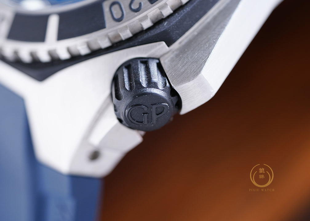 Girard-Perregaux Sea Hawk Cobalt Blue