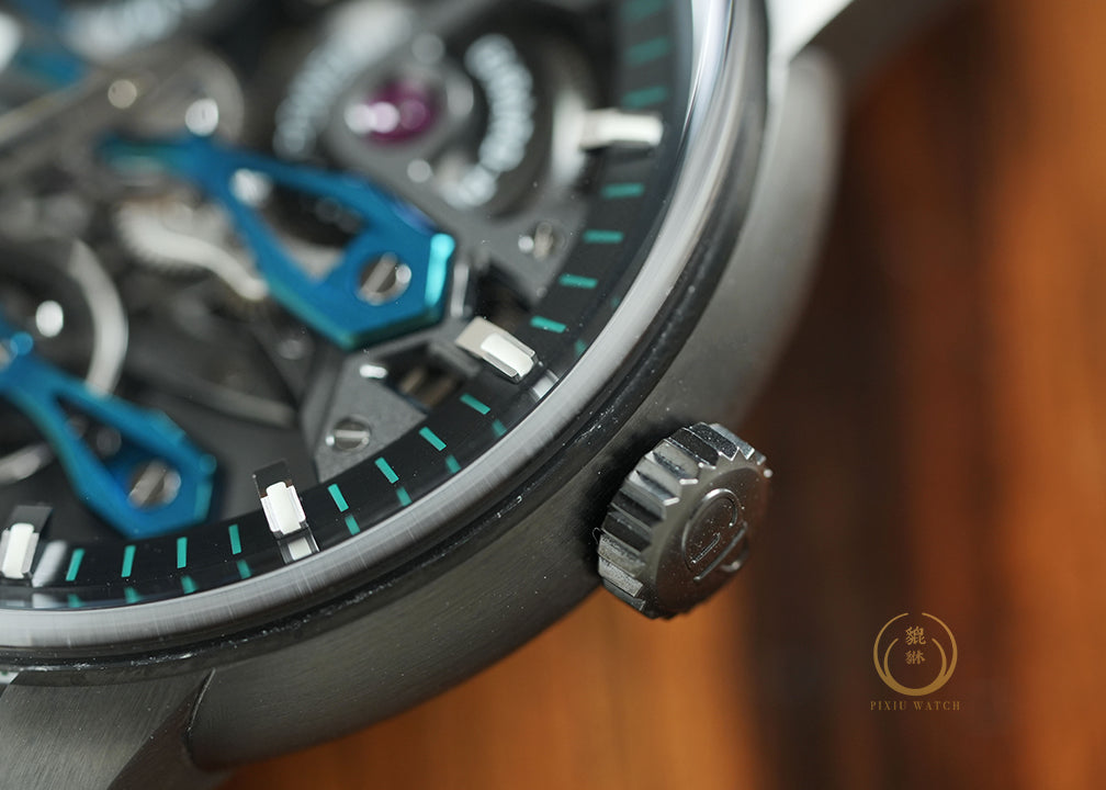 Girard-Perregaux Neo Bridges Aston Martin Limited