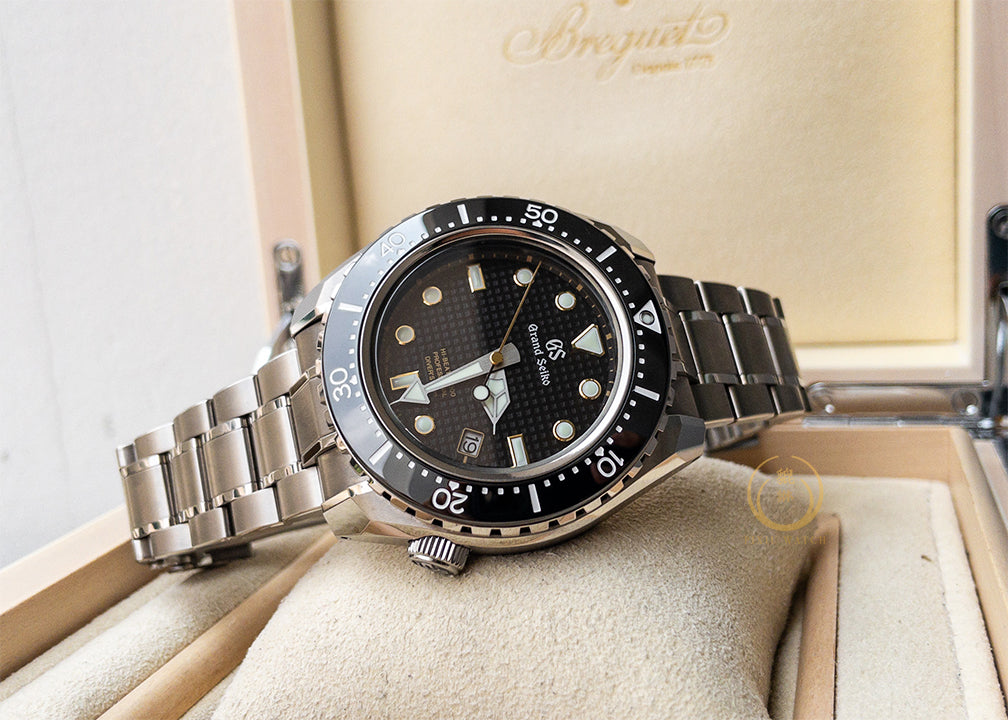 Grand Seiko Diver SBGH255 Ti
