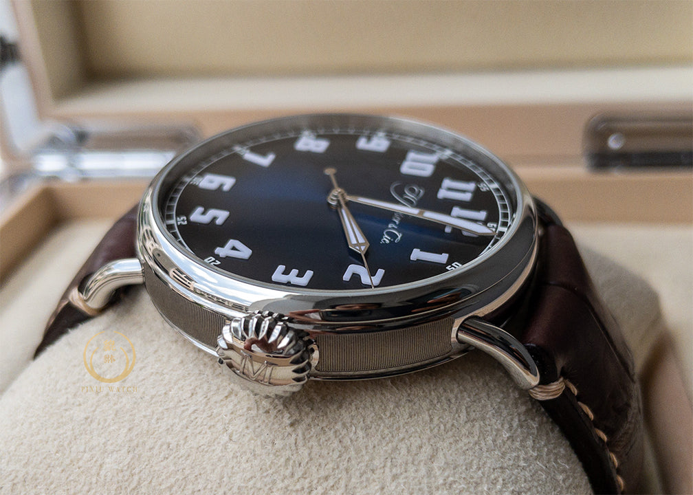 H. Moser & Cie Heritage Centre Seconds