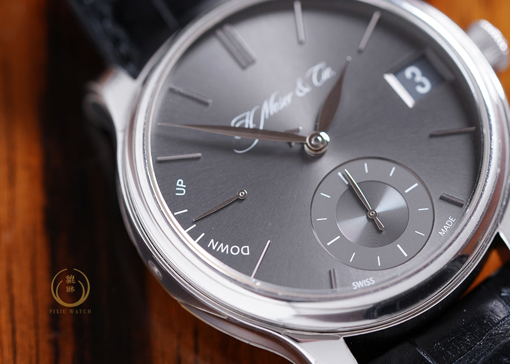 H. Moser Perpetual Calendar Platinum