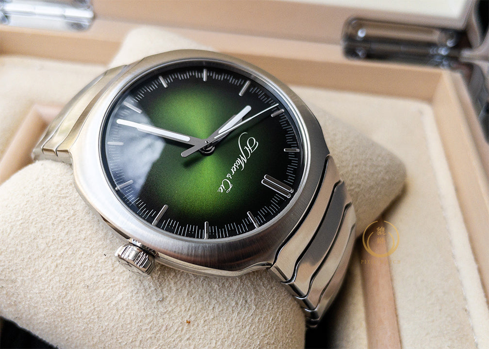 H. Moser & Cie. Streamliner Matrix Green