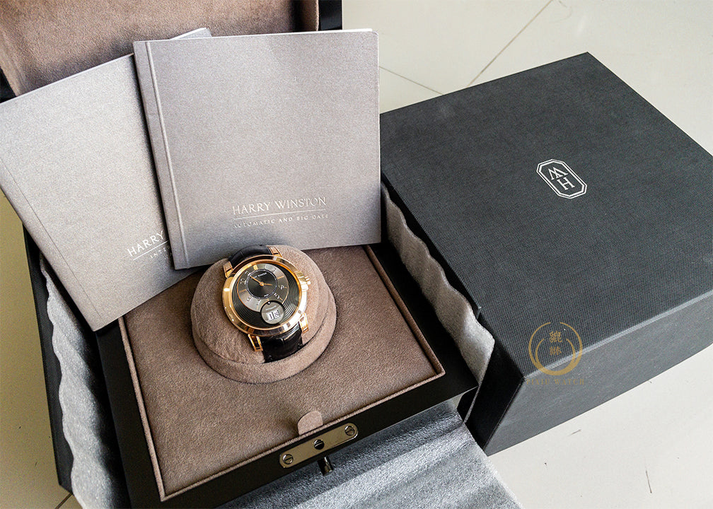 Harry Winston Midnight Big Date