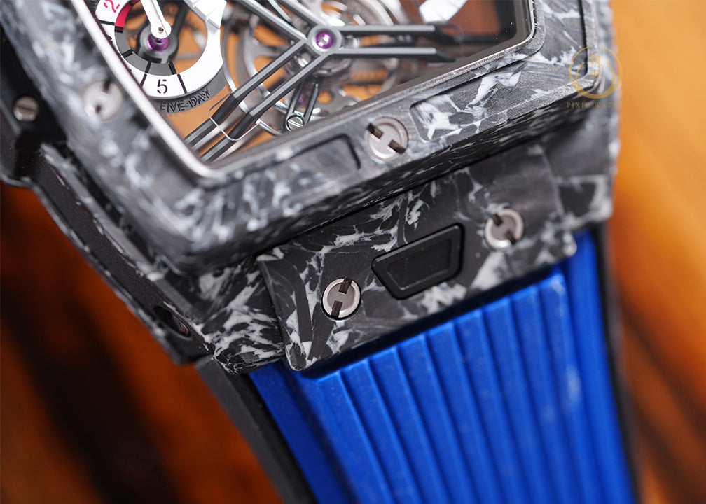 Hublot Tourbillon 5-day Carbon White Limited