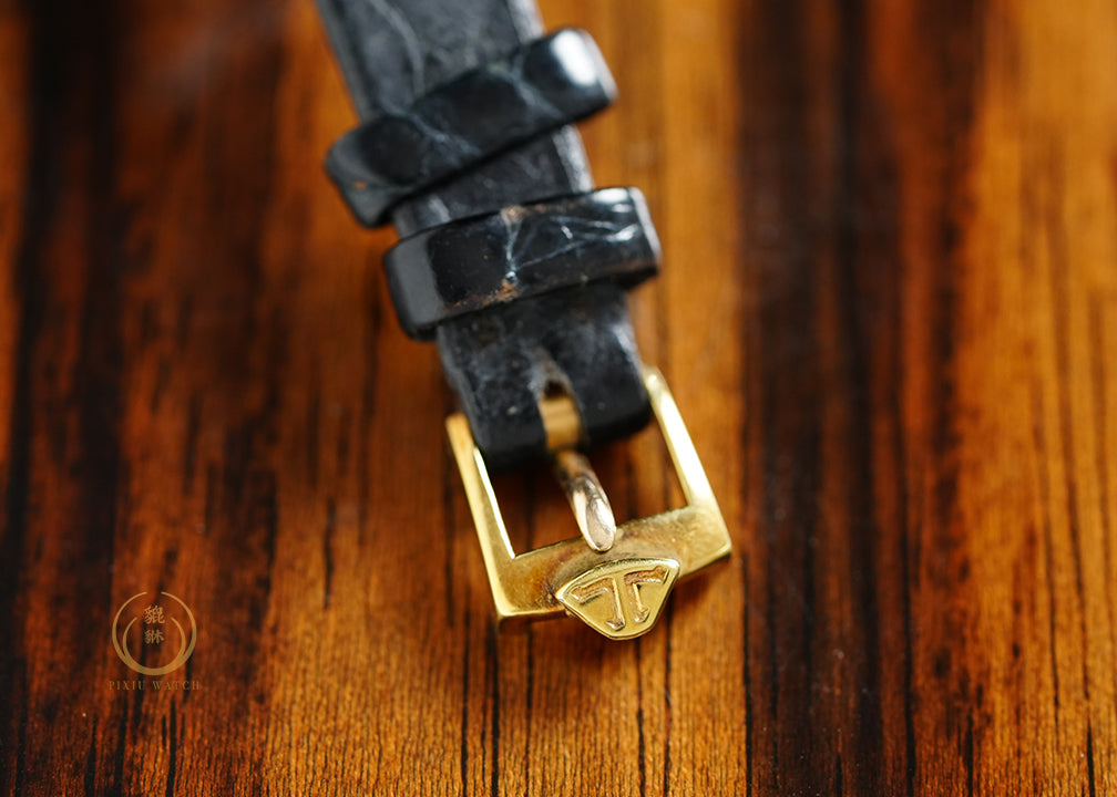 Jaeger-LeCoultre Vintage Onyx Dial Yellow Gold