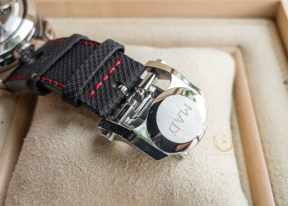 M.A.D.1 Watch Edition Red