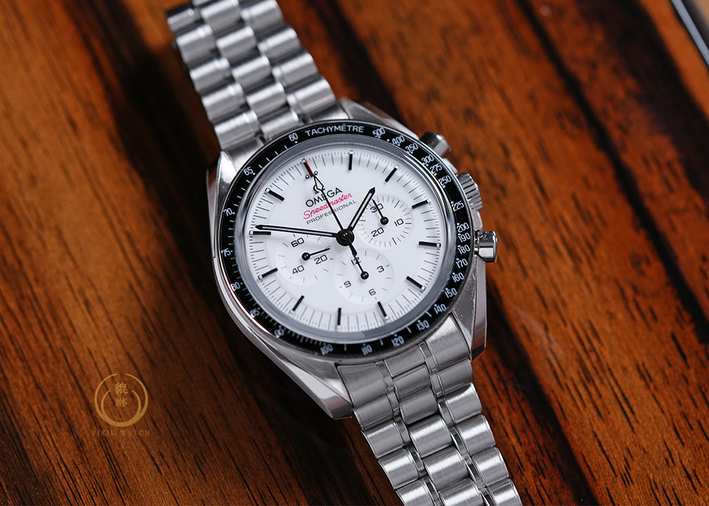 Omega Speedmaster Moonwatch White Dial