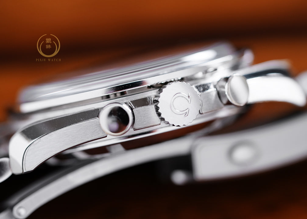 Omega Speedmaster Moonwatch White Dial