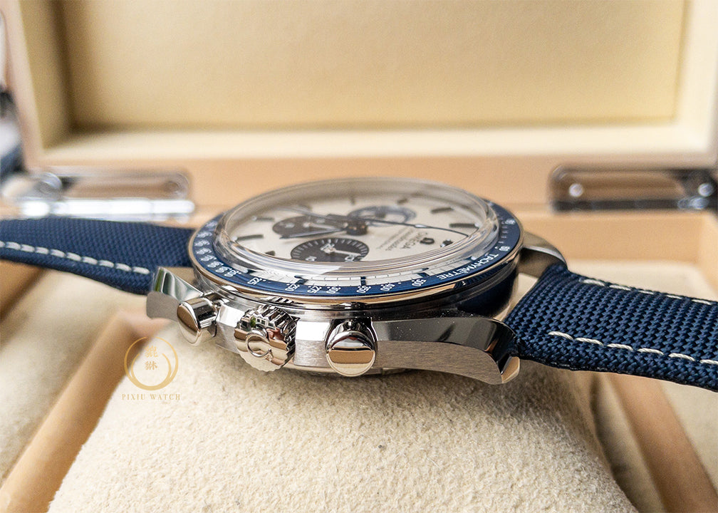 ‘Brand New’ Omega Speedmaster 50th Snoopy