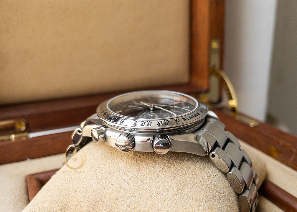 Omega Speedmaster Date Chrono