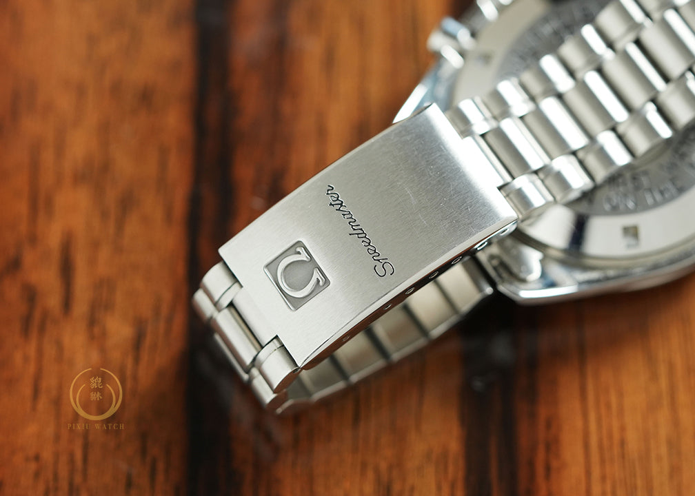 Omega Vintage Speedmaster “Long R”