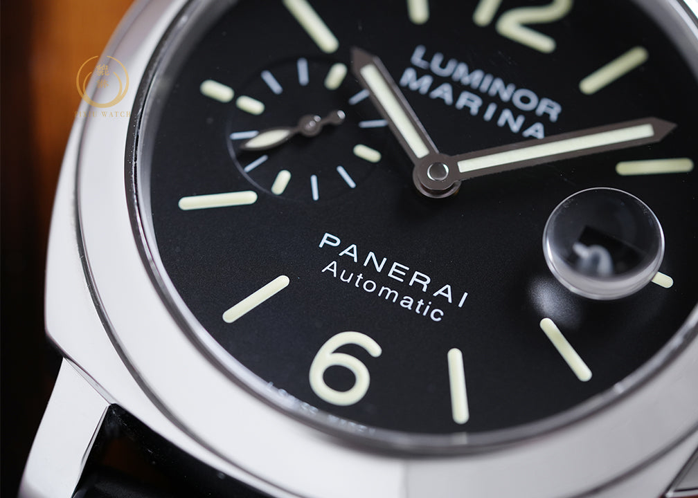 Panerai Luminor PAM00104 Series R