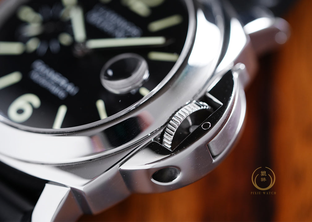 Panerai Luminor PAM00104 Series R