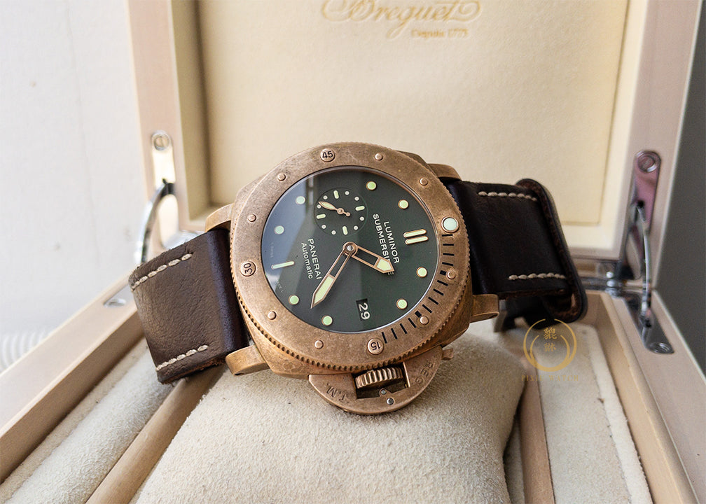 Panerai PAM00382 Submersible Limited