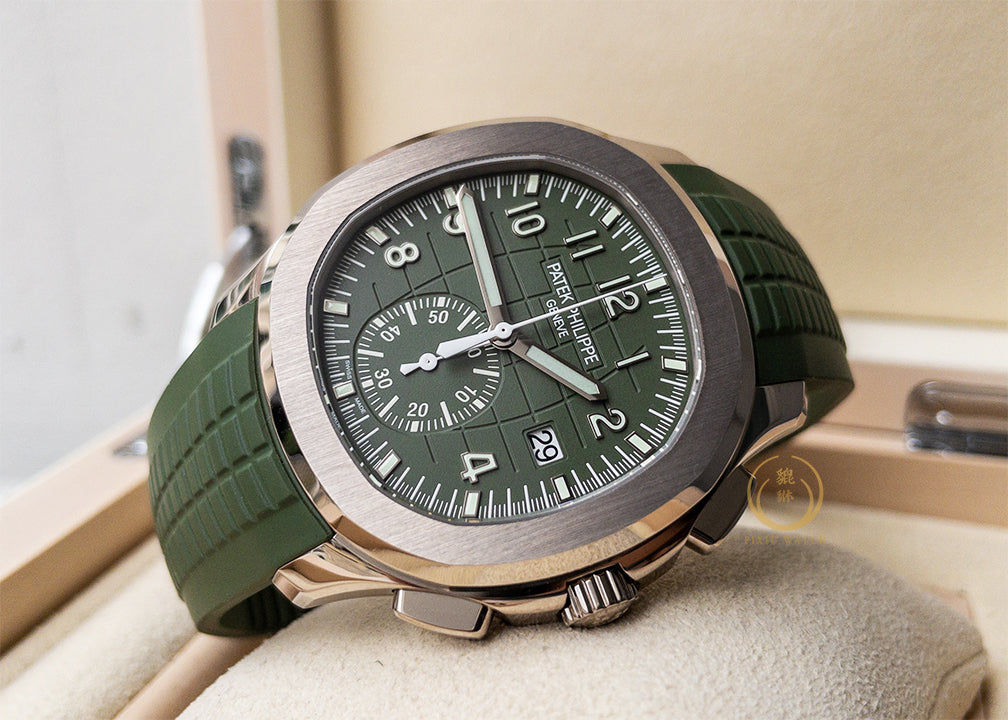 Patek Philippe Aquanaut 5968G-010 White Gold