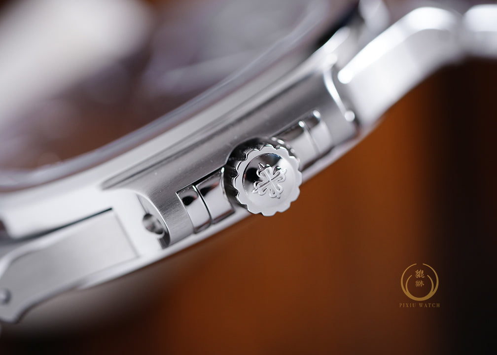 “Brand New” Patek Ladies Nautilus 7118/1A