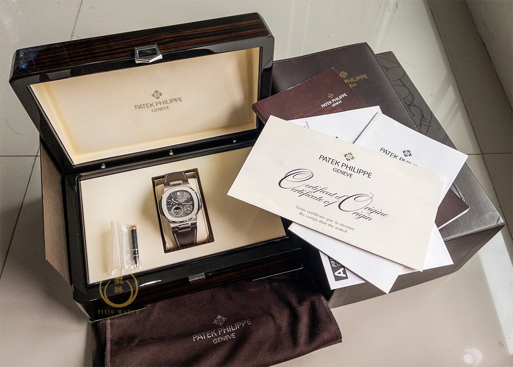 Patek Nautilus 5712G Moon Phases