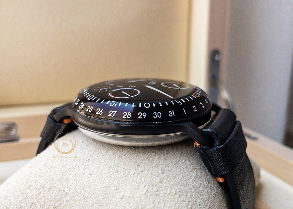 Ressence TYPE 3BB ‘Black Black’