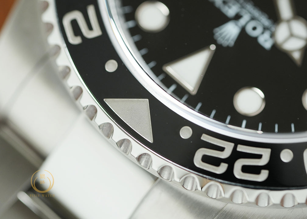 Rolex GMT-MASTER II “Batman” 116710BLNR