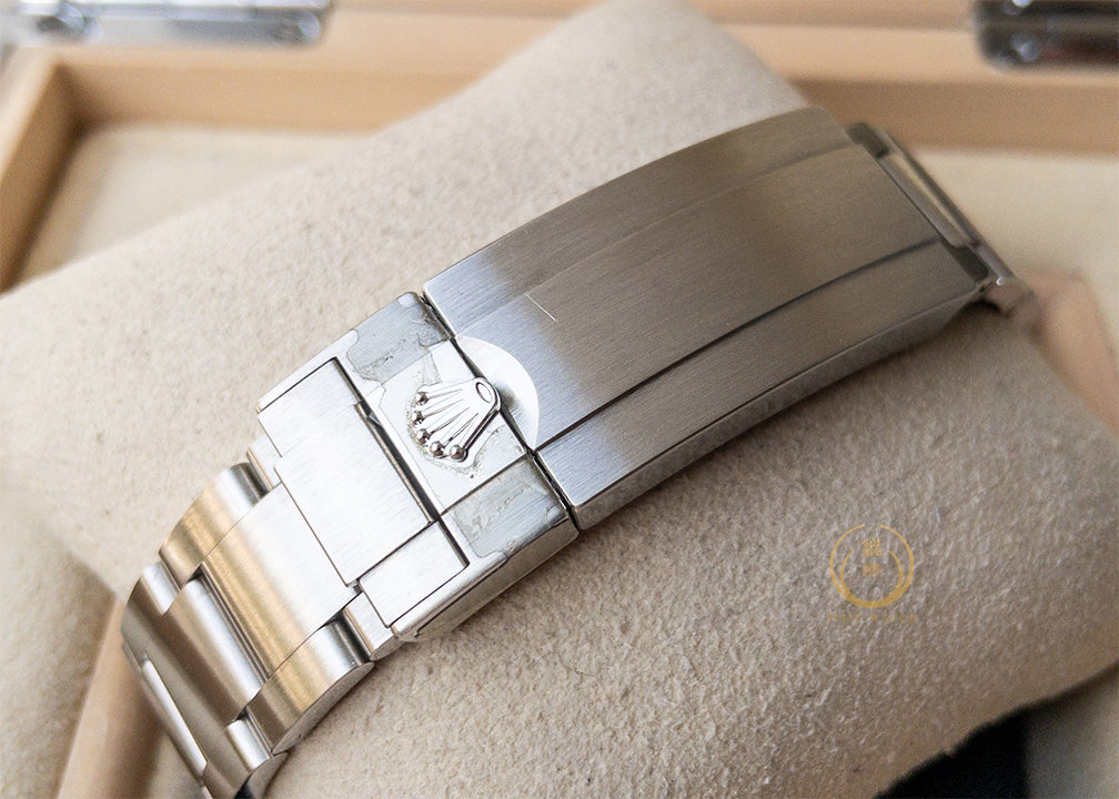 Rolex Submariner Date