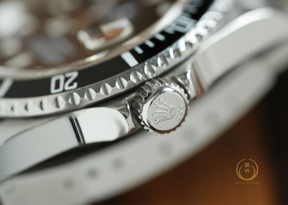 Rolex Submariner Date Series Z 16610