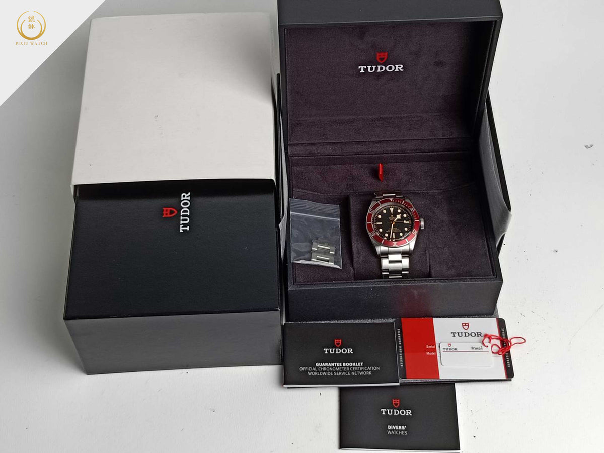 Tudor Black Bay Red Burgundy