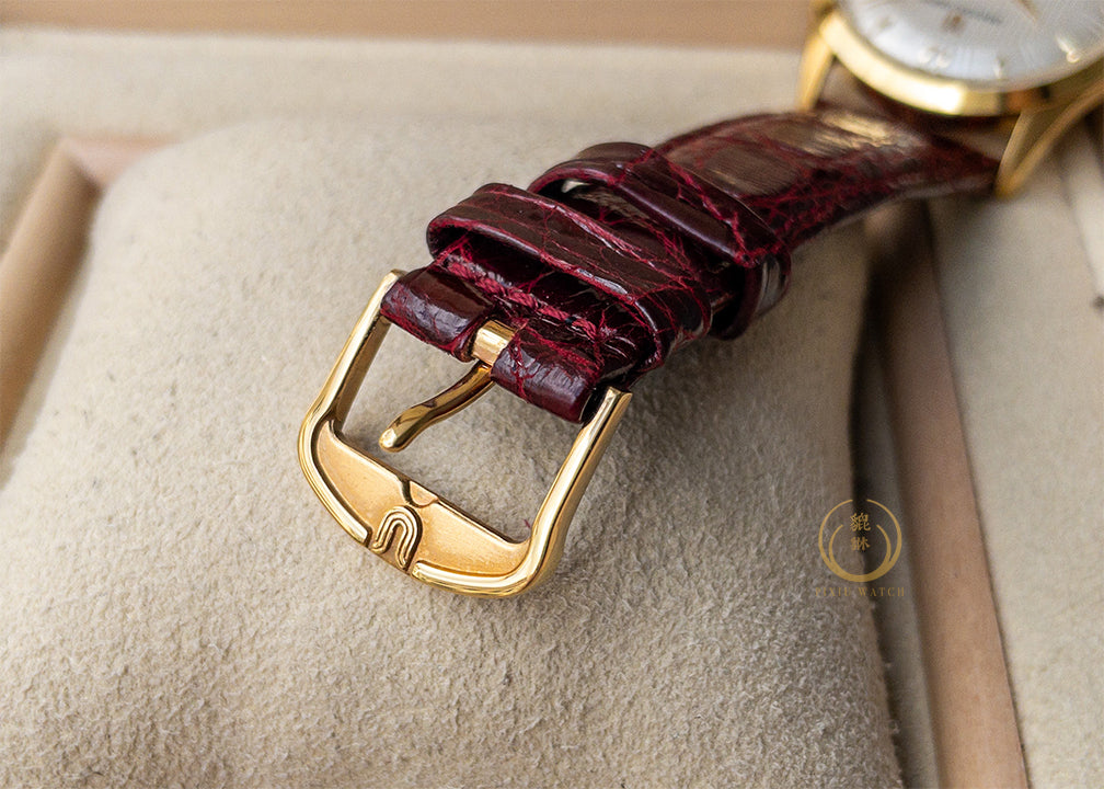 Universal Geneve Golden Classic