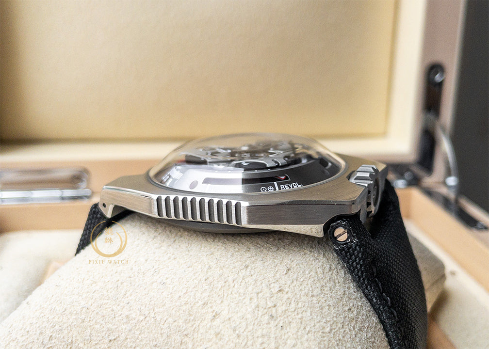 URWERK UR-100 Iron SpaceTime Limited