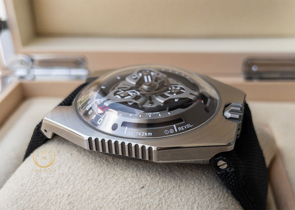URWERK UR-100 Iron Limited 25 Pcs.