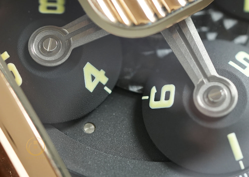 Urwerk UR-103.09 Red Gold