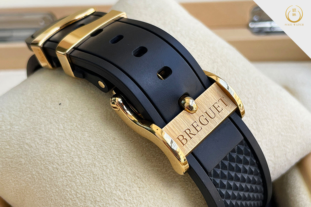 Breguet Marine Big Date 5817 18K Yellow Gold