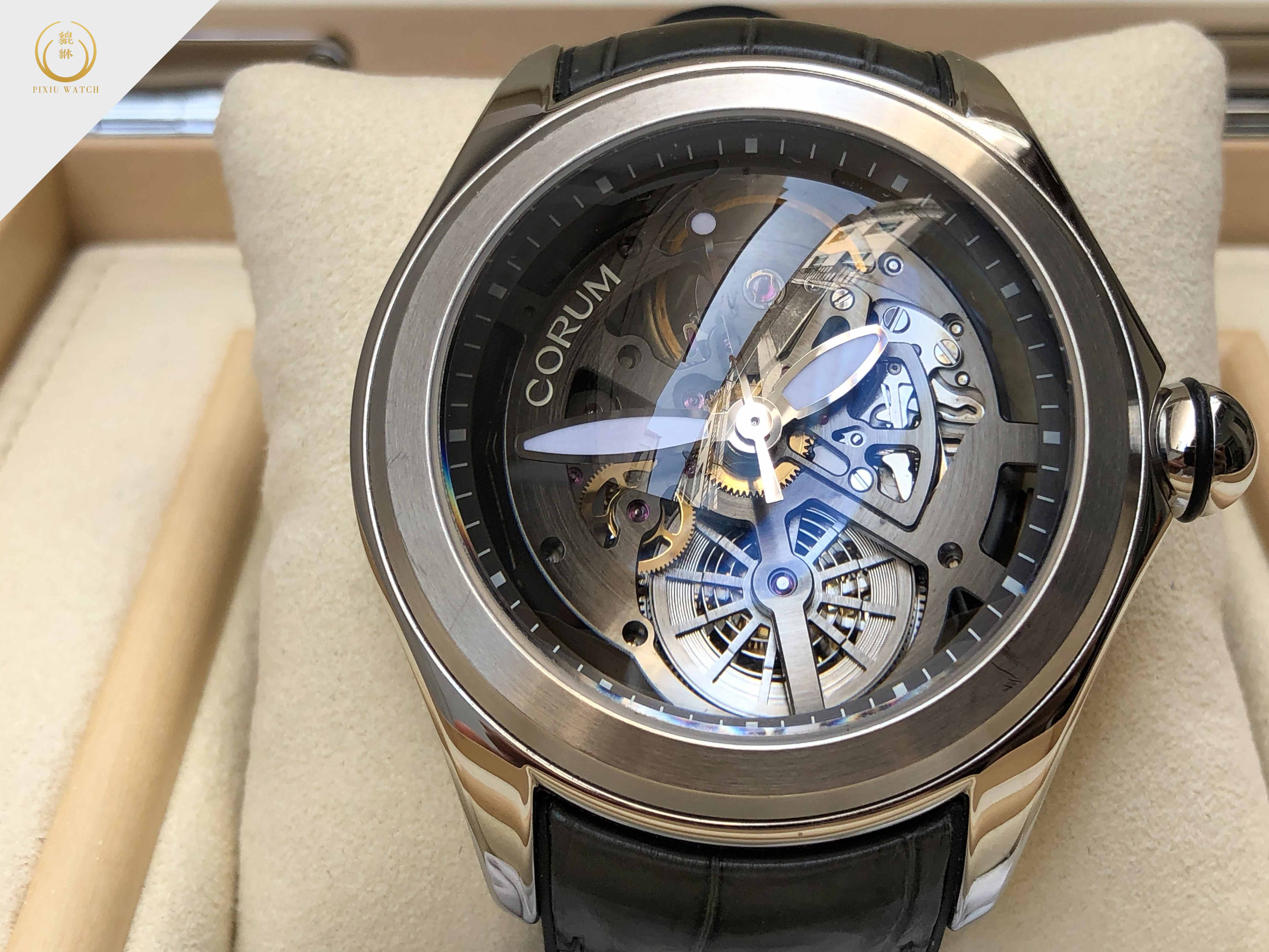 Corum Bubble Skeleton Squelette