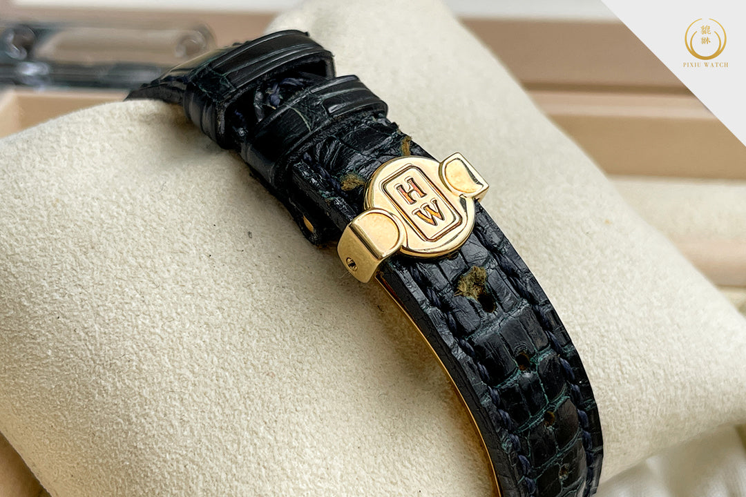 Harry Winston Ladies 18K Yellow Gold