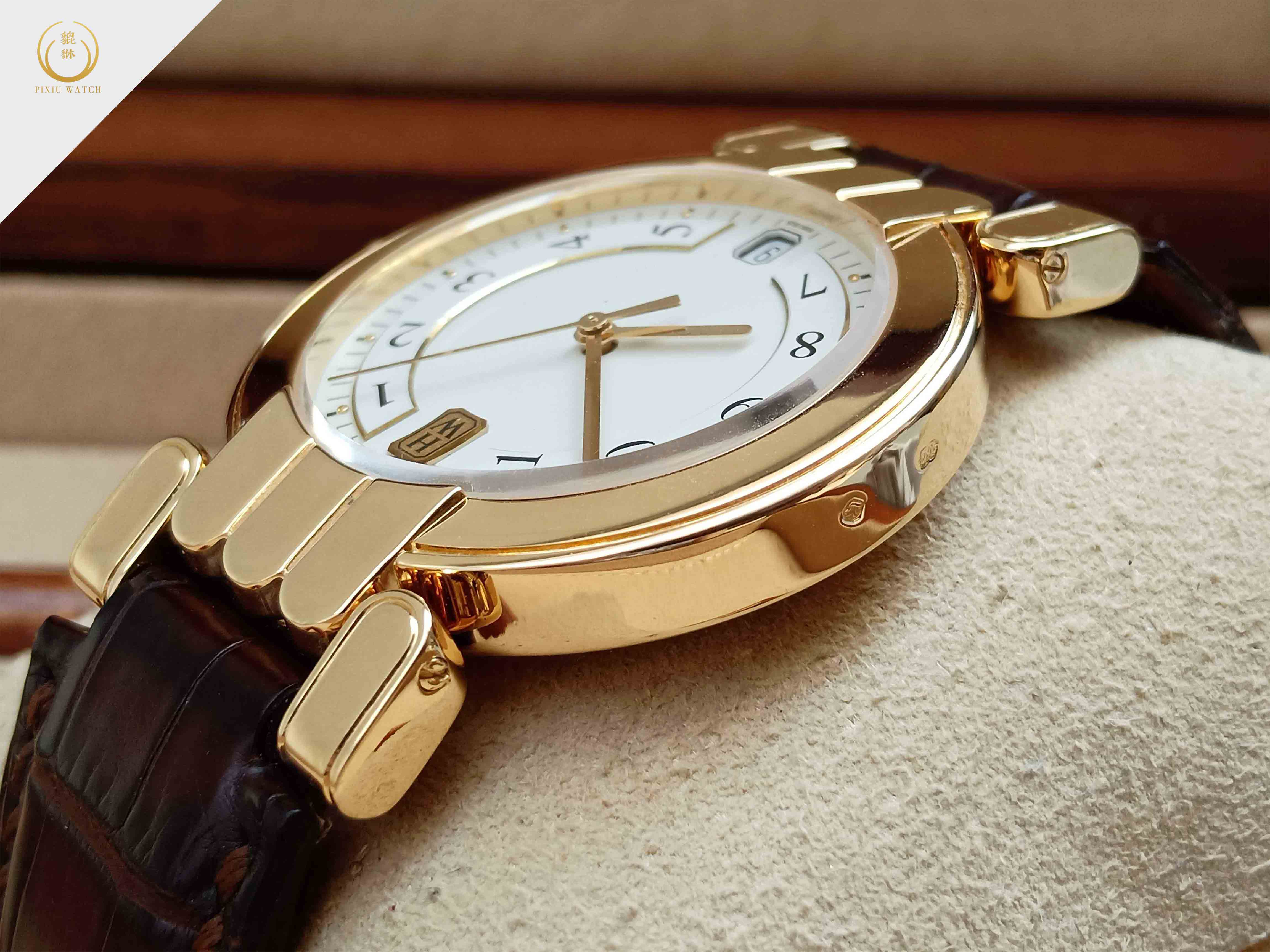 Harry Winston Premier Date 18K Yellow Gold
