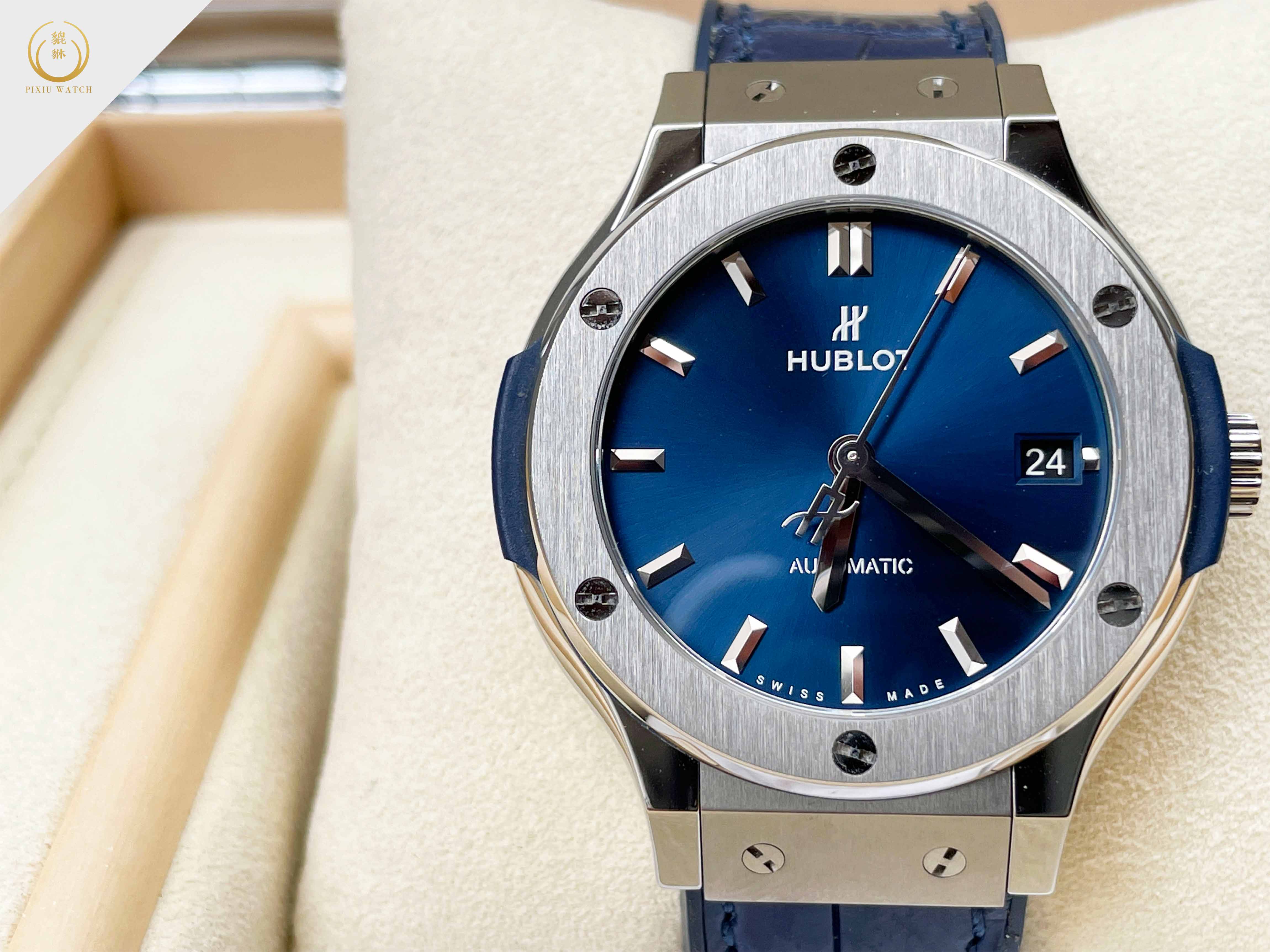 Hublot Classic Fusion Titanium Blue