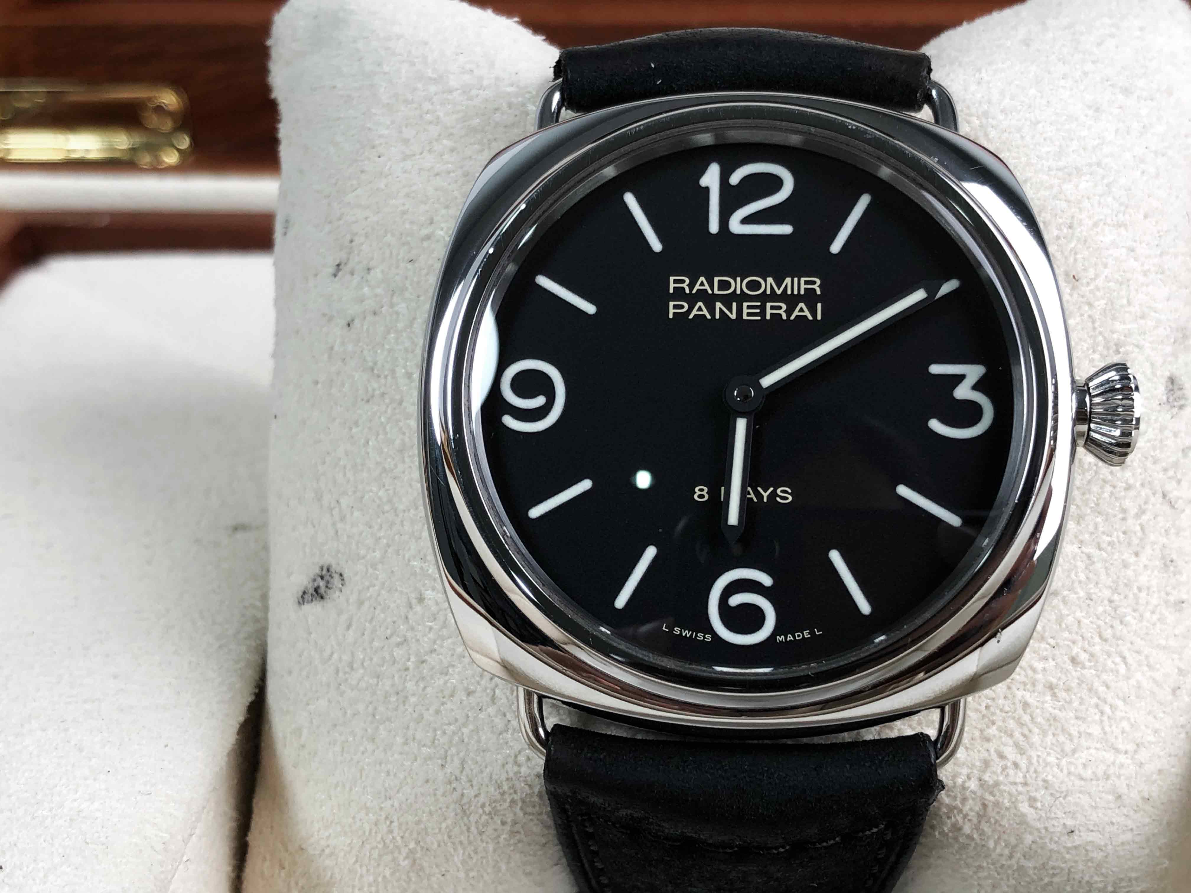 Panerai Radiomir 8 Days PAM610
