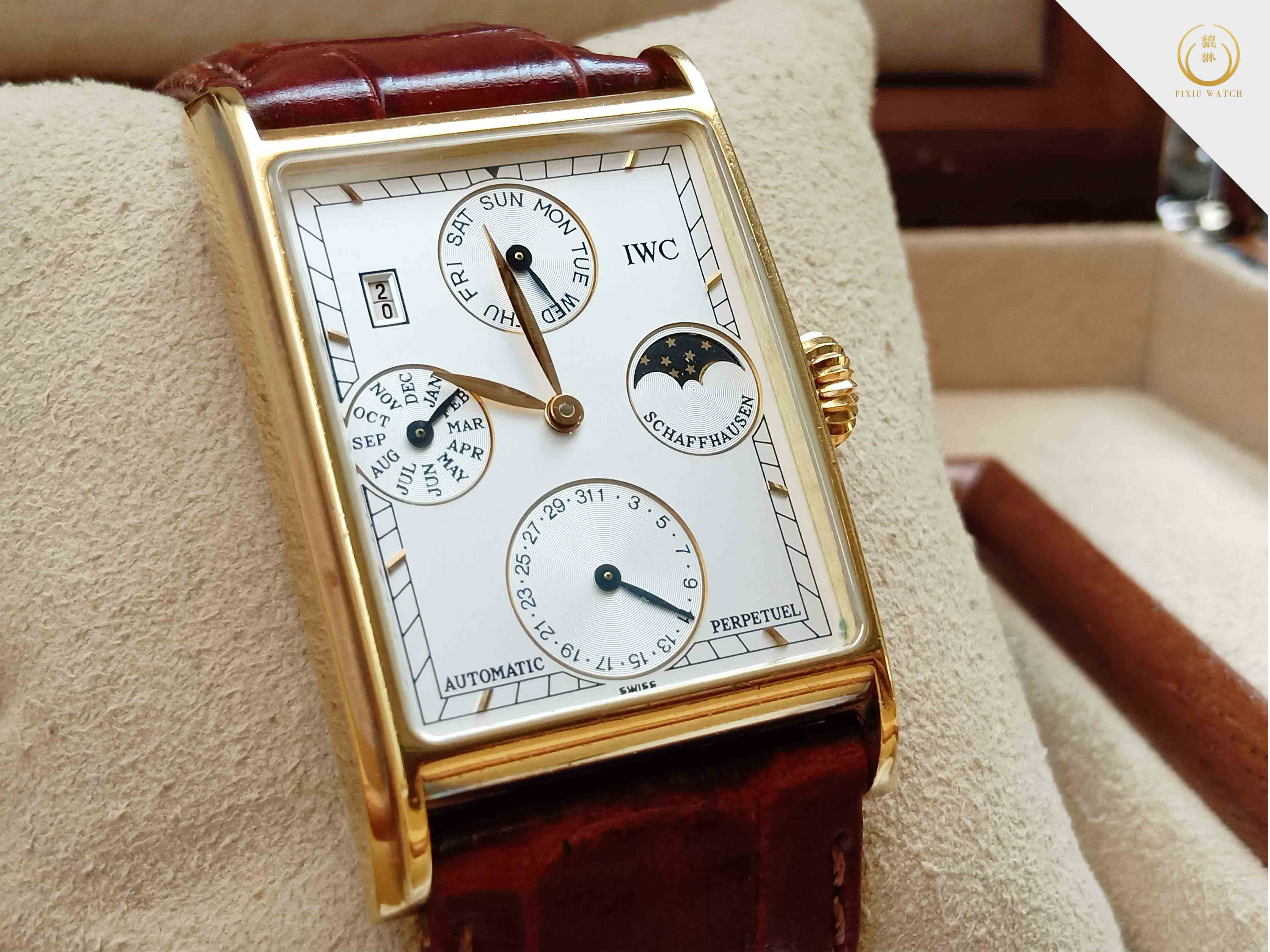 IWC Novecento Perpetual Calendar