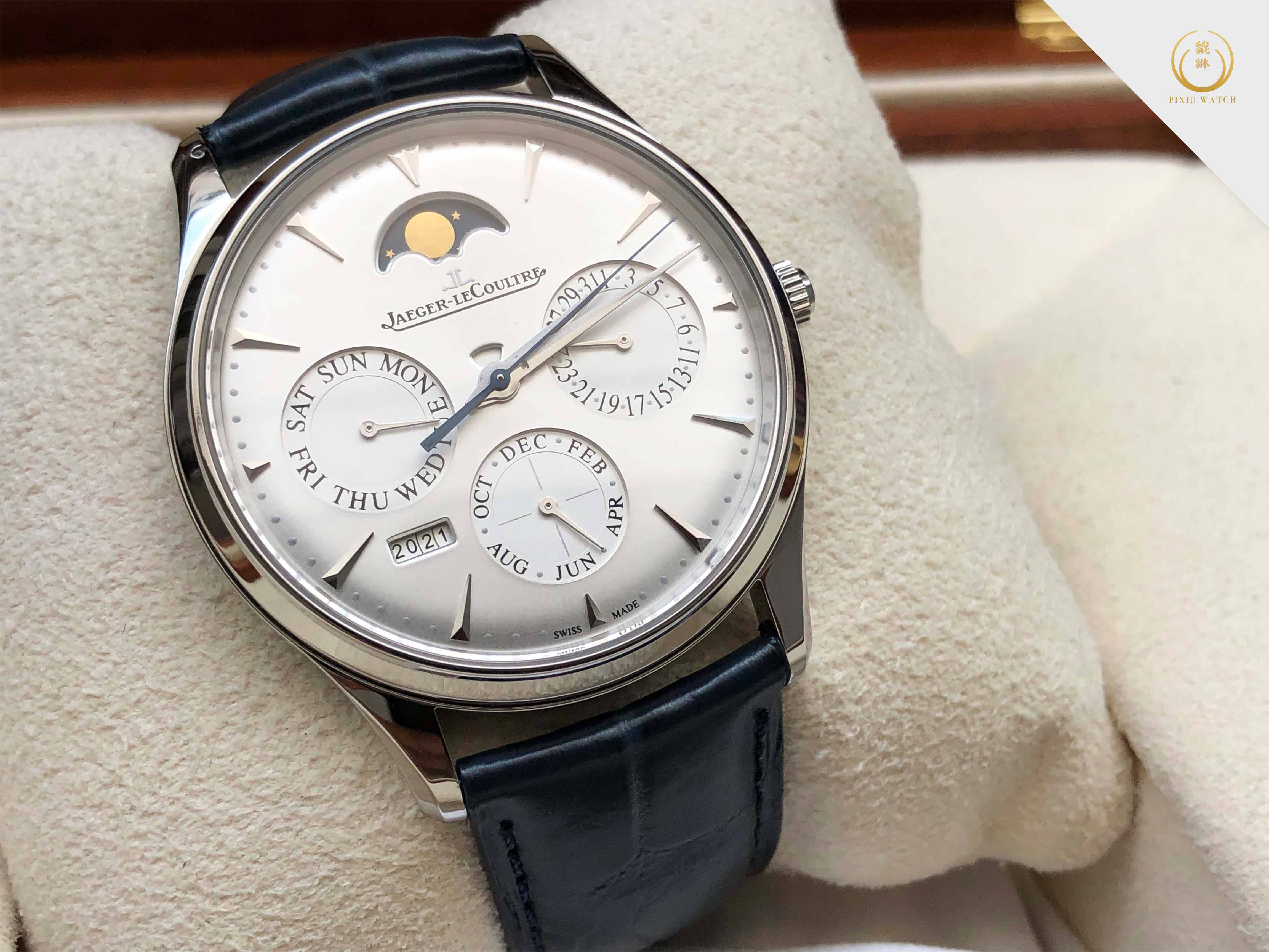 Jaeger-LeCoultre Master Ultra Thin