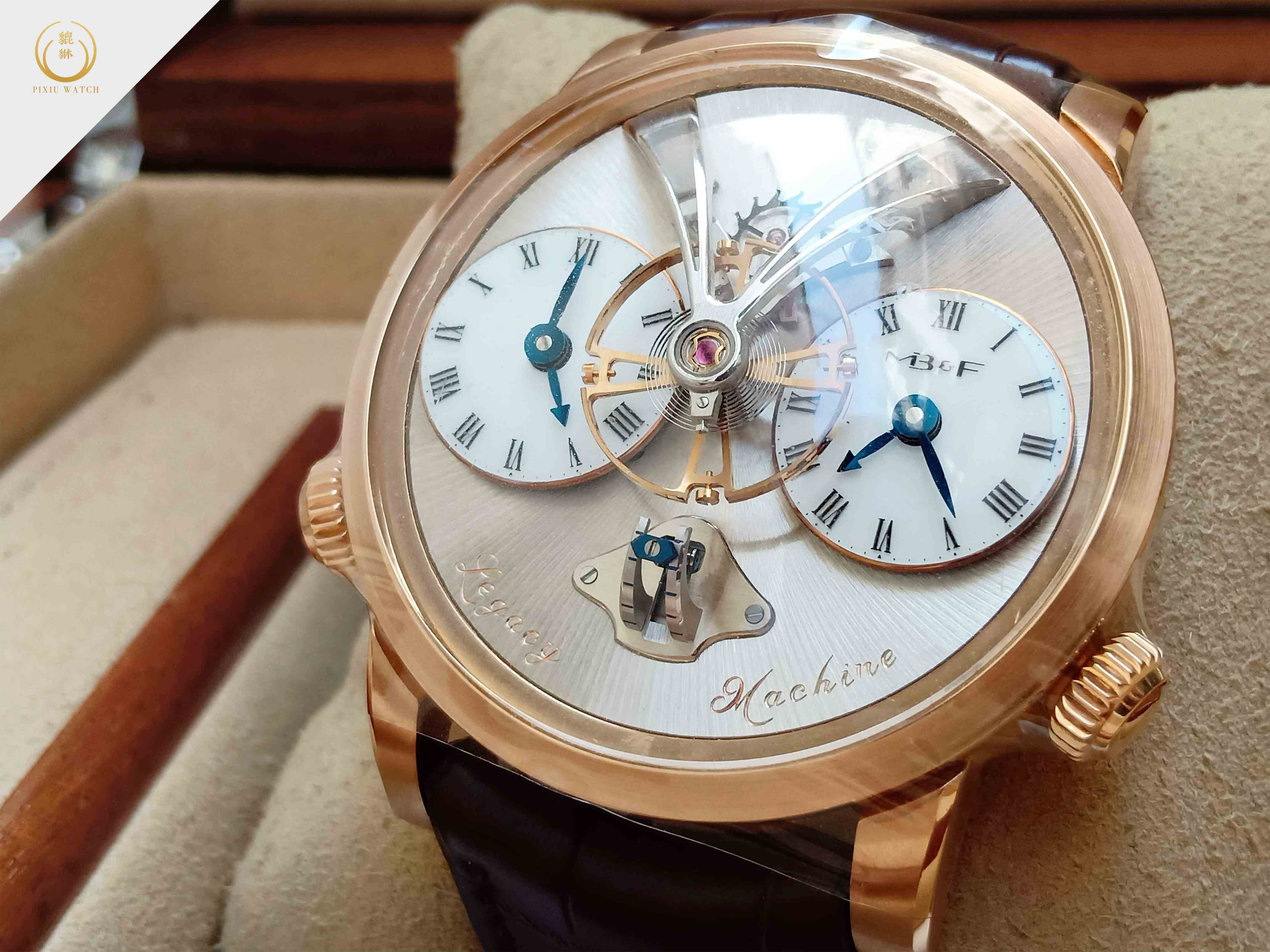 MB&F LM1 Legacy Machine Rose Gold