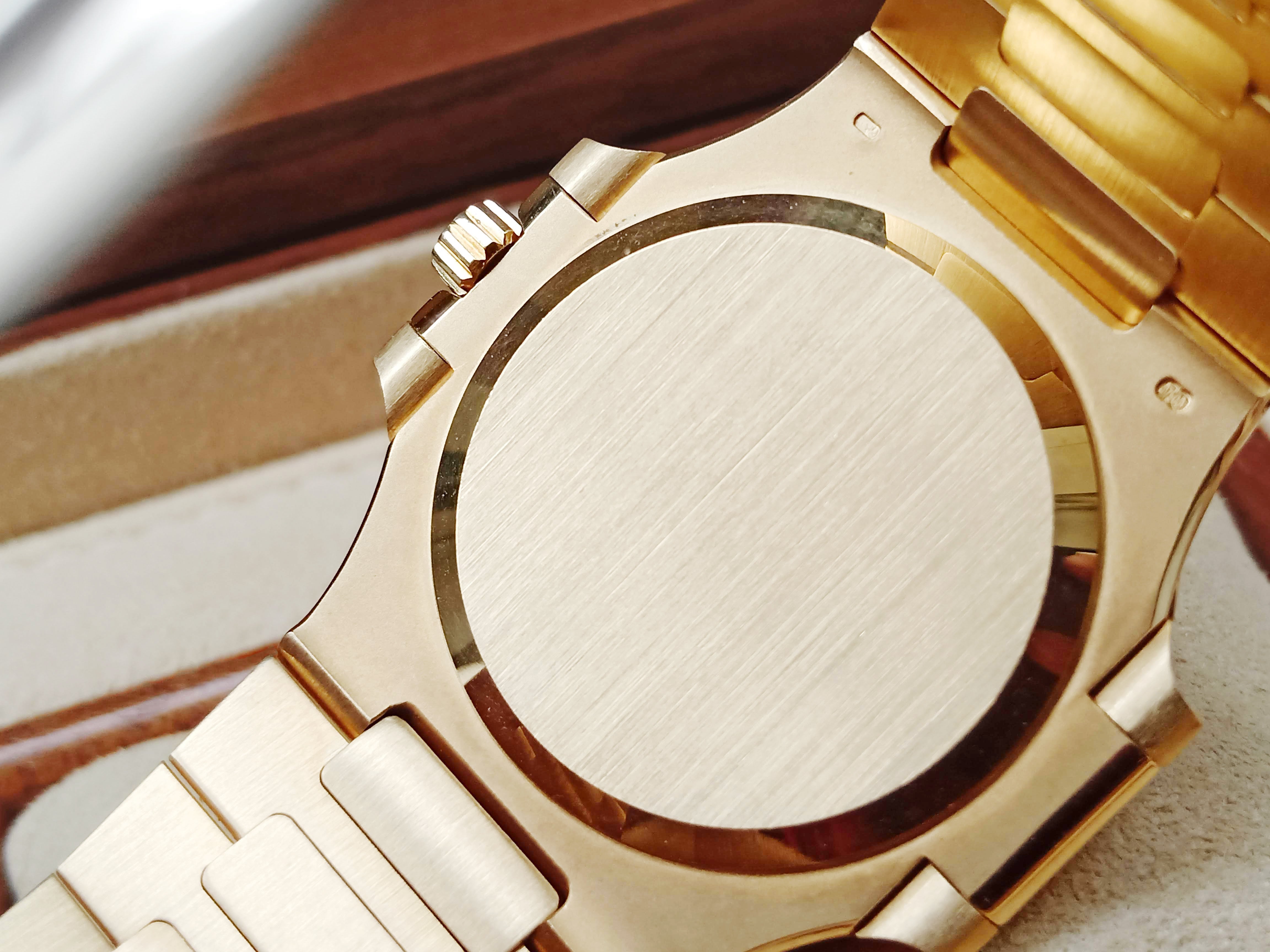 Patek Phillipe 3800/3j Nautilus Full Gold Original Diamond