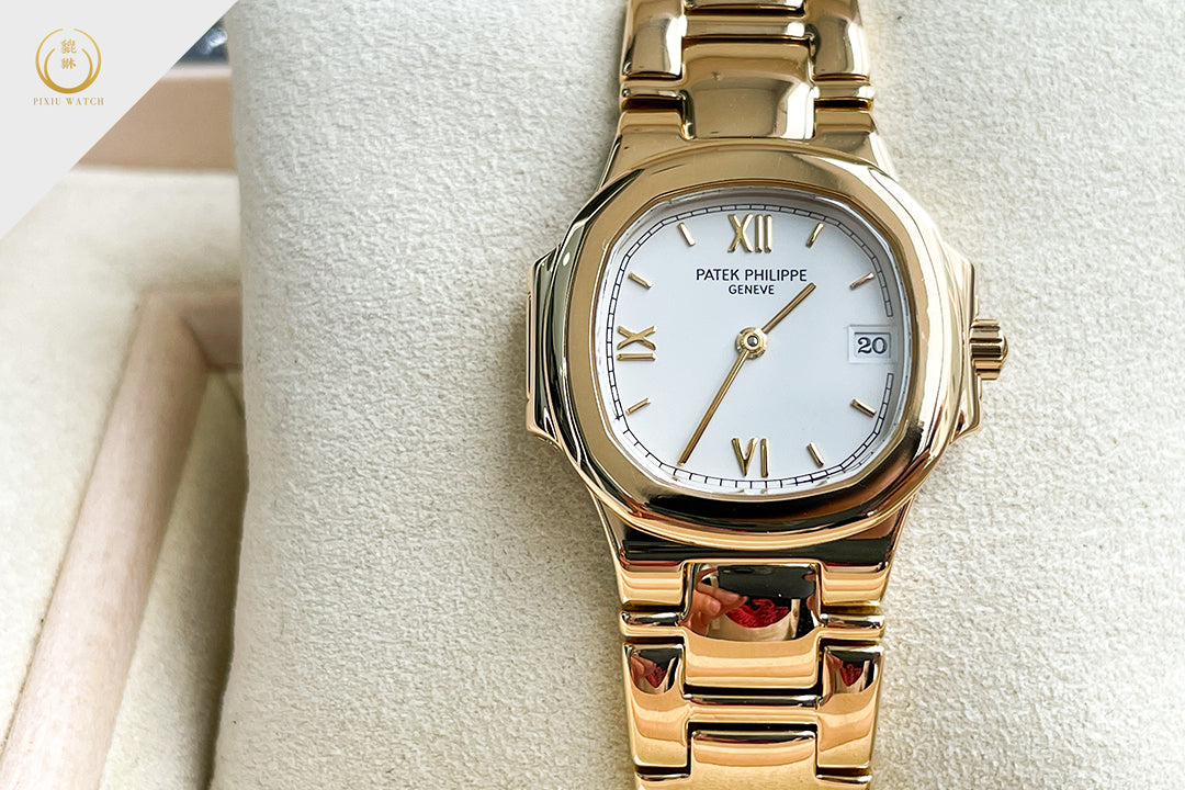 Patek Philippe Nautilus 4700-51J 18K Yellow Gold