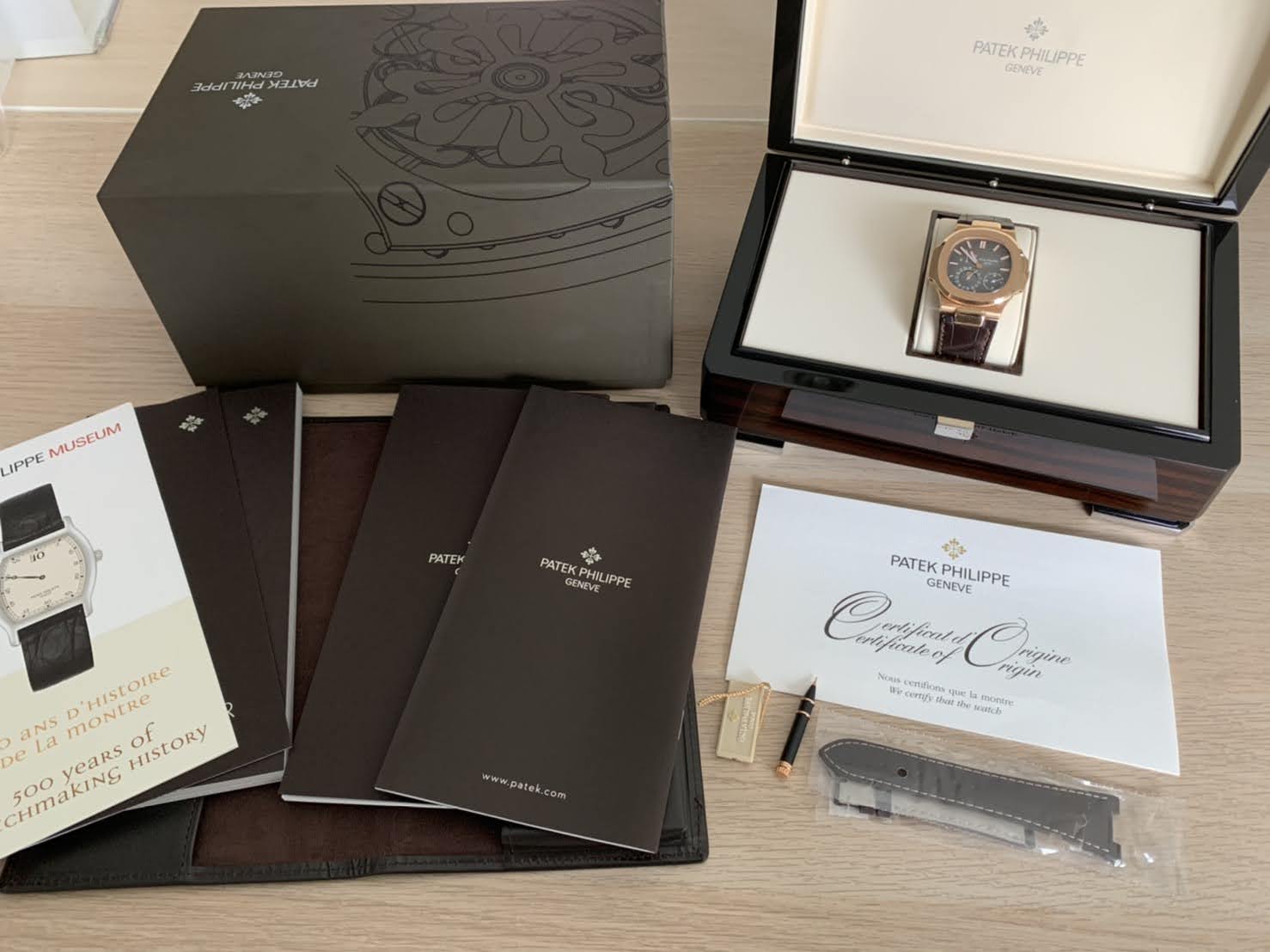 Patek Phillipe Nautilus 5712R Rosegold