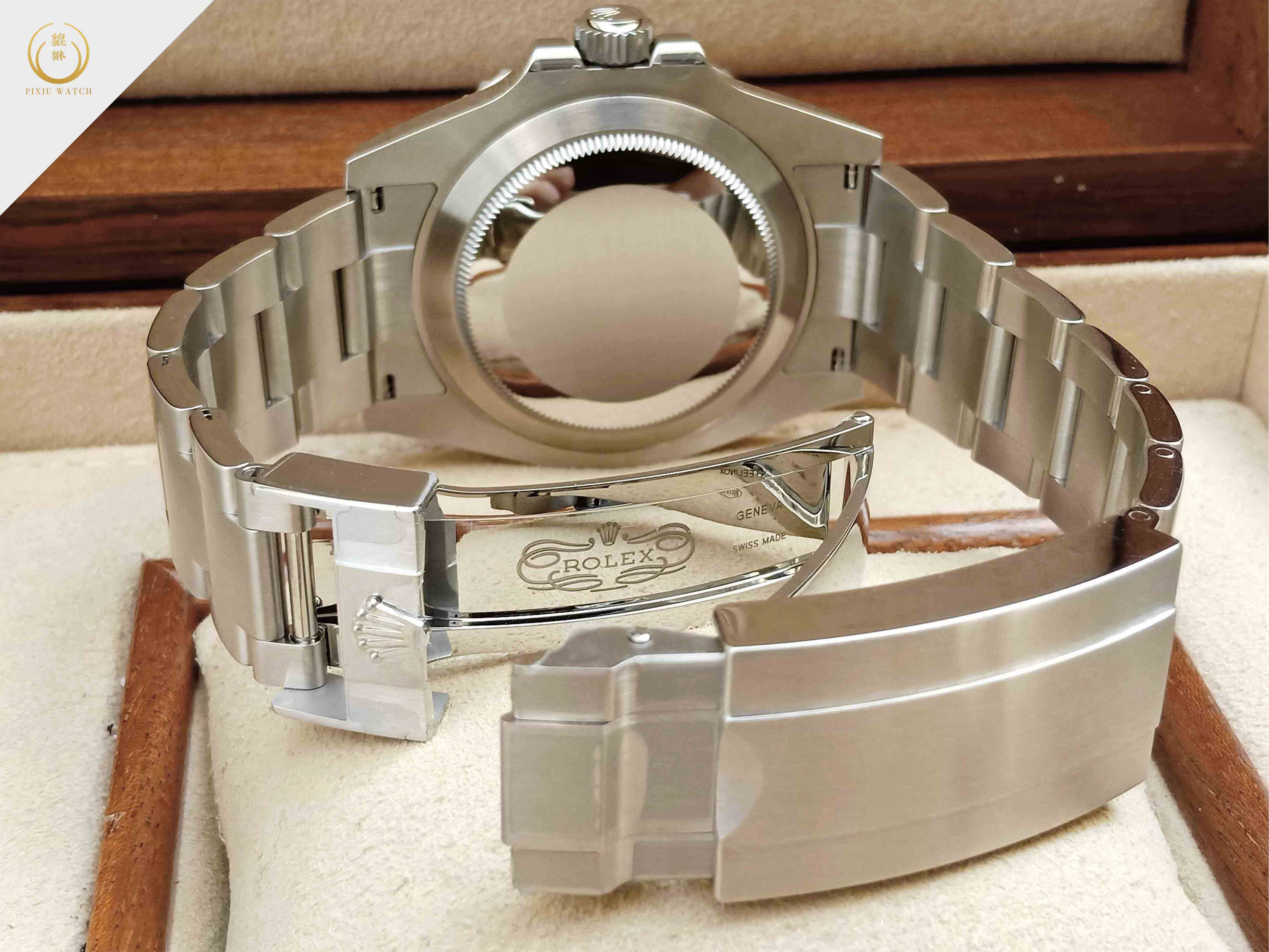 Rolex Submariner Starbucks REF.126610LV