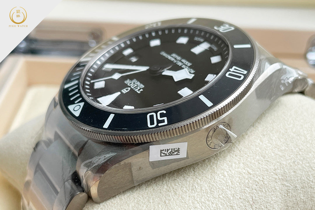 Tudor Pelagos